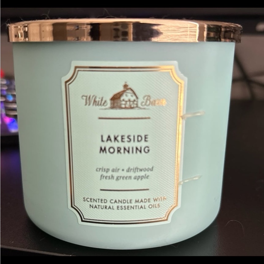 White Barn Lakeside Morning 3-Wick Candle